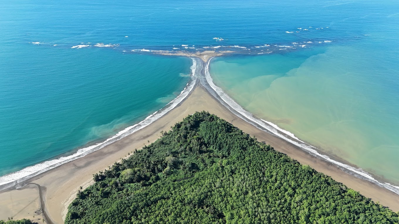 Whale's tail sandbar at Marino Ballena National Park, Uvita, Costa Rica